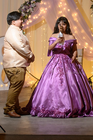 223-208-Monarch24-Janna_dsc7432