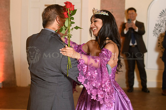 381-339-Monarch24-Janna_dsc7916