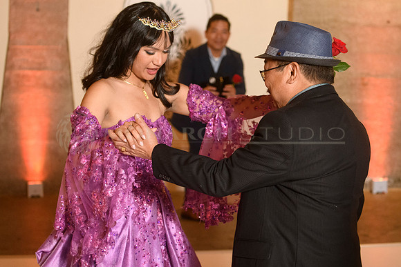 383-341-Monarch24-Janna_dsc7928