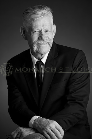 022-MonarchStudio25-Headshot-JAlex-DSC_4730
